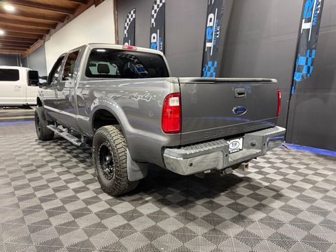 Used 2010 Ford F250 XLT image 3