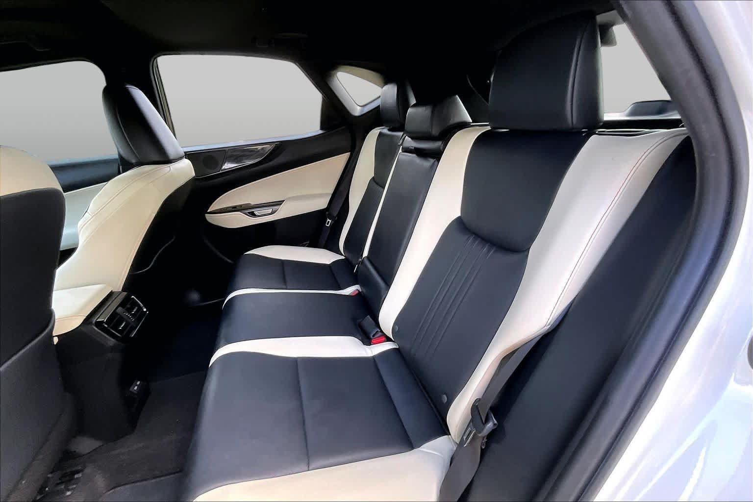 Used 2024 Lexus NX 350h AWD image 21
