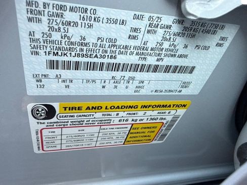 Used 2025 Ford Expedition Max Active image 8