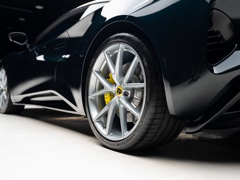 Used 2026 Lotus Emira RWD image 69
