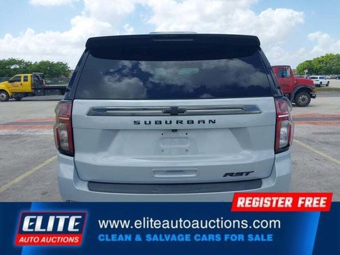 Used 2022 Chevrolet Suburban RST w/ Sport Performance Package AWD/4WD image 31