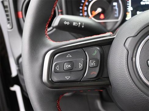 Used 2024 Jeep Gladiator Rubicon w/ Safety Group image 20