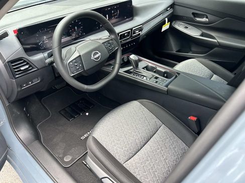 New 2026 Nissan Sentra SV w/ SV Convenience Package FWD image 14