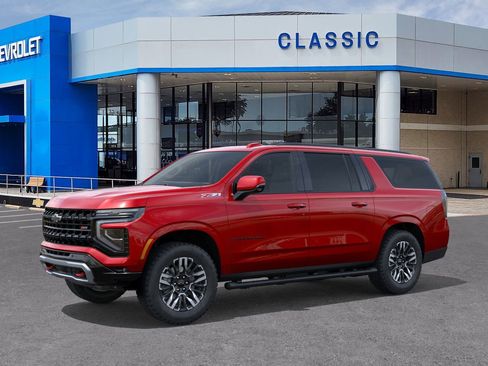 New 2026 Chevrolet Suburban Z71 image 2