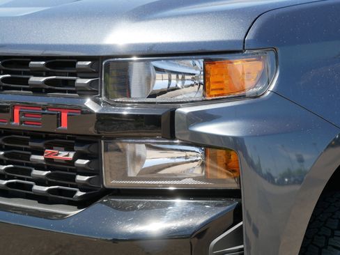 Used 2021 Chevrolet Silverado 1500 Custom Trail Boss w/ LPO, Dark Essentials Package AWD/4WD image 16