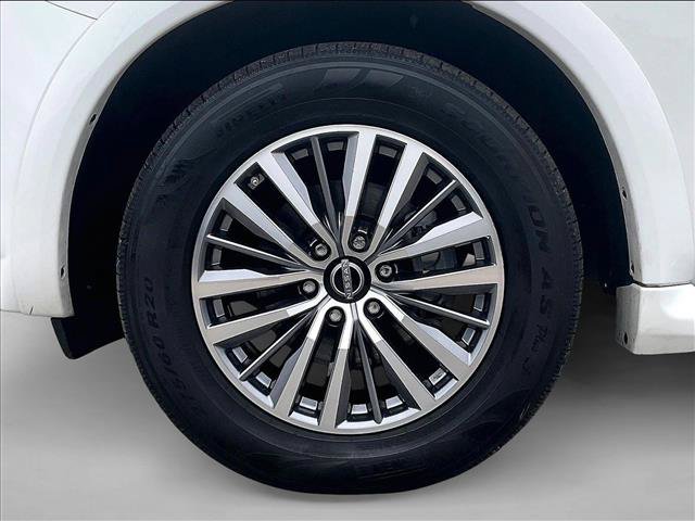 Used 2022 Nissan Armada SL w/ Captain's Chairs Package AWD/4WD image 10