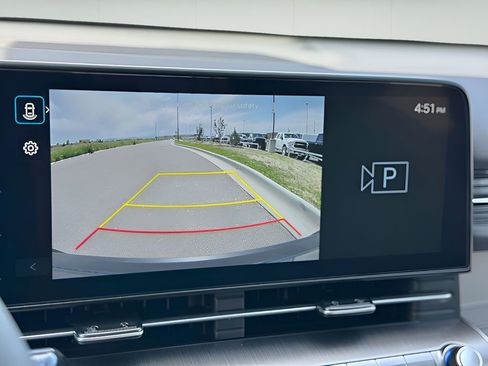 Used 2025 Hyundai Kona SEL image 17