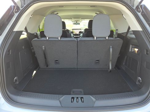 New 2026 Ford Explorer Active AWD/4WD image 14