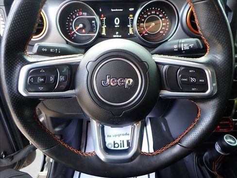 Used 2021 Jeep Gladiator Mojave w/ Cold Weather Group image 11