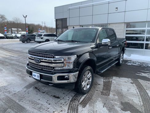 Used 2018 Ford F150 Lariat w/ Equipment Group 502A Luxury image 2
