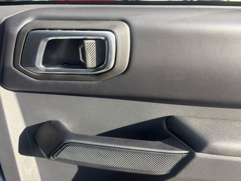 New 2025 Ford Bronco Badlands w/ Sasquatch Package image 16