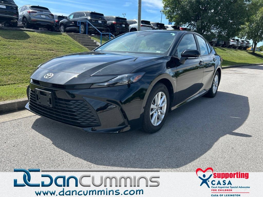 Used 2025 Toyota Camry LE FWD image 1