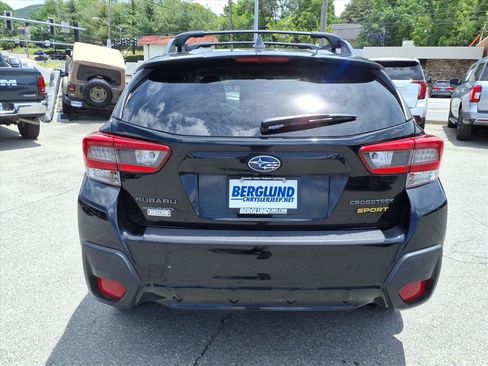Used 2022 Subaru Crosstrek 2.5i Sport w/ Moonroof Package AWD/4WD image 5