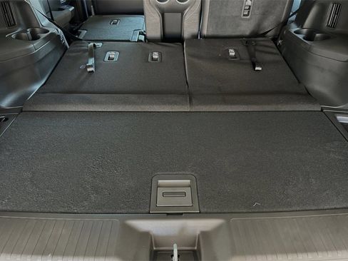 New 2025 Honda Pilot Sport image 15