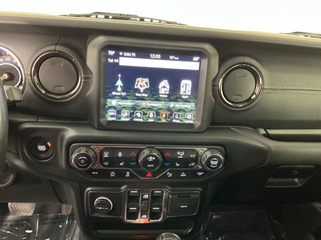 Used 2021 Jeep Gladiator Overland AWD/4WD image 18