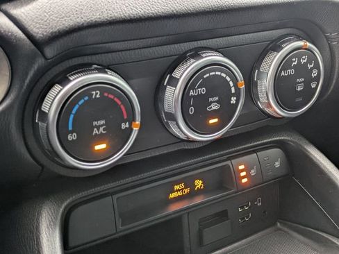 Used 2022 MAZDA MX-5 Miata Grand Touring image 24