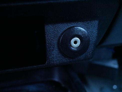 Used 2010 Ford Ranger XLT image 28