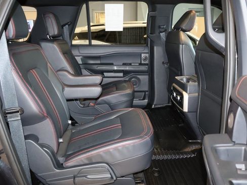 Used 2024 Ford Expedition Max Limited image 37