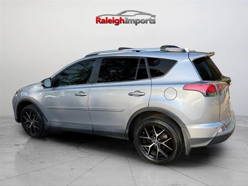 Used 2016 Toyota RAV4 SE w/ Advanced Technology Package AWD/4WD image 8