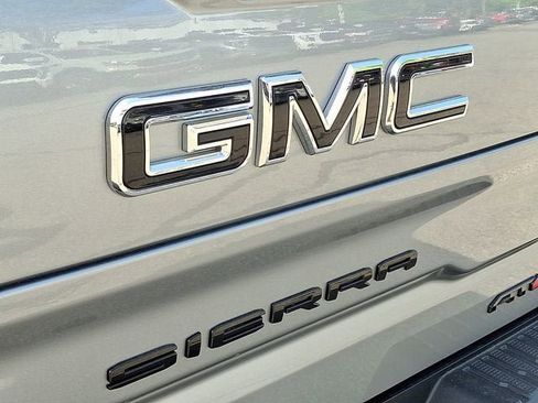 Used 2024 GMC Sierra 1500 AT4X AWD/4WD image 25