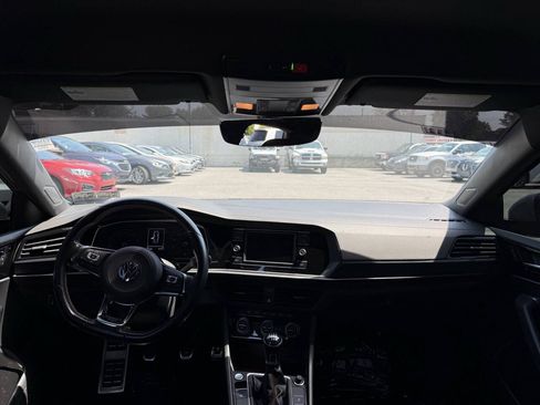 Used 2021 Volkswagen Jetta GLI FWD image 12