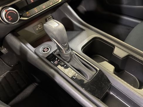 Used 2023 Nissan Sentra S FWD image 17