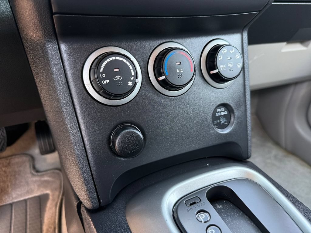 Used 2015 Nissan Rogue S w/ Convenience Package FWD image 19