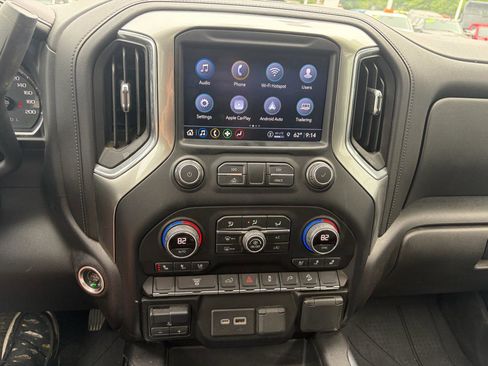 Used 2021 Chevrolet Silverado 2500 LTZ w/ LTZ Convenience Package AWD/4WD image 31
