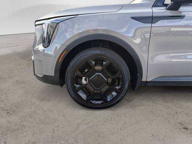 Used 2025 Kia Sorento SX Prestige AWD/4WD image 9