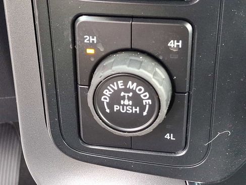 New 2025 Ford F150 XLT image 20