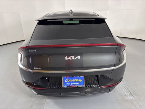 Used 2023 Kia EV6 Wind w/ Wind Technology Package RWD image 6
