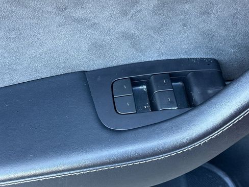 Used 2021 Tesla Model 3 Performance AWD/4WD image 12