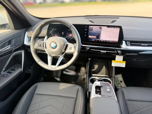 New 2026 BMW X1 xDrive28i w/ Convenience Package AWD/4WD image 10