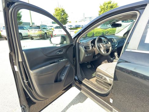 Used 2024 Chevrolet Equinox LT AWD/4WD image 30