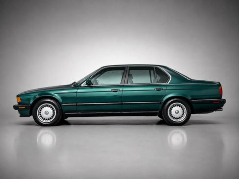 Used 1991 BMW 735iL RWD image 5