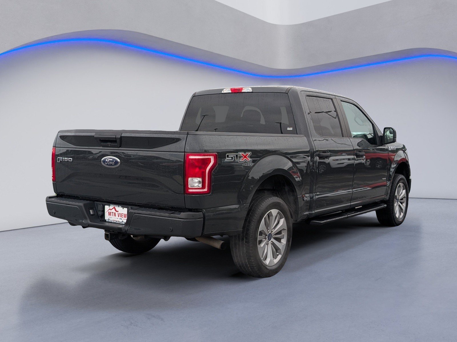 Used 2017 Ford F150 XL w/ Equipment Group 101A Mid AWD/4WD image 9