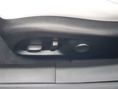 Used 2022 Cadillac CT5 Premium Luxury image 8