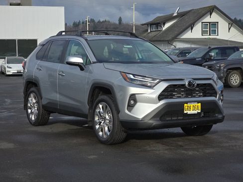 New 2025 Toyota RAV4 XLE Premium image 2