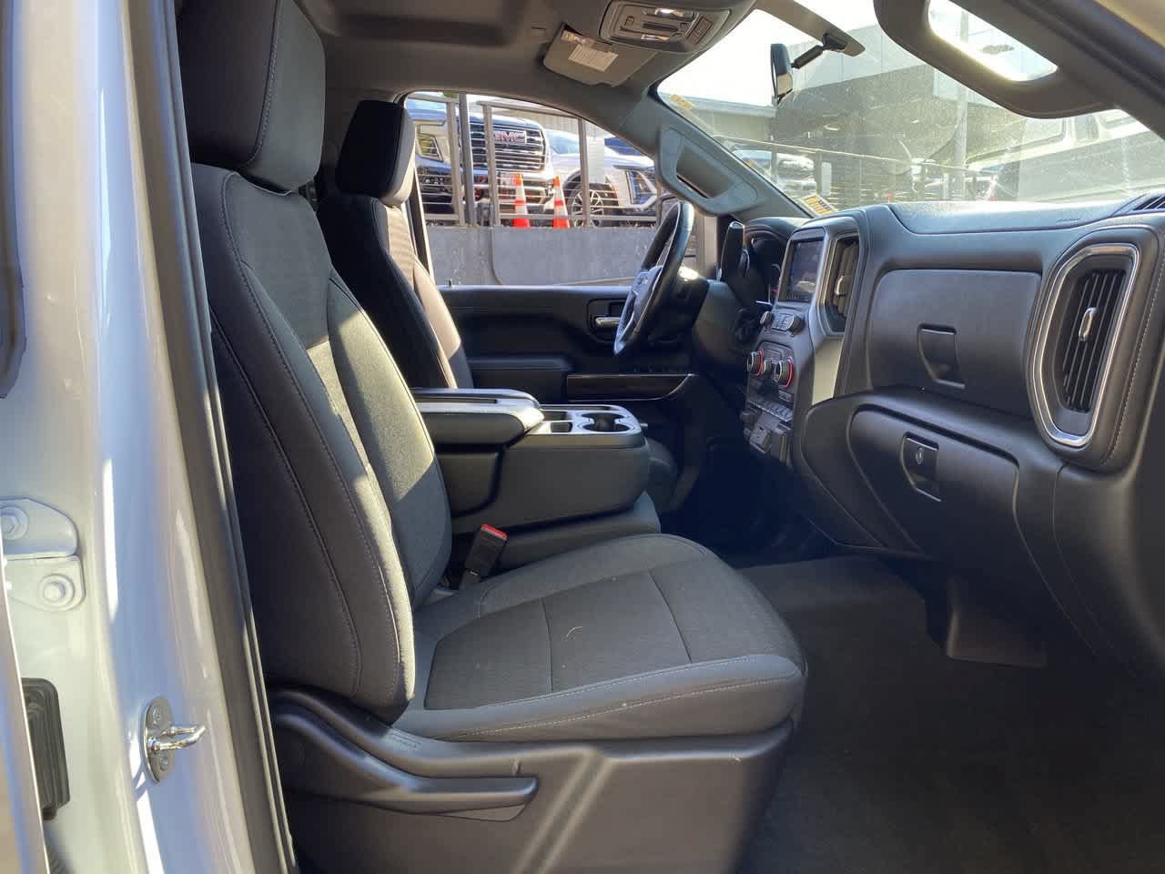 Used 2021 Chevrolet Silverado 3500 LT w/ Convenience Package AWD/4WD image 18