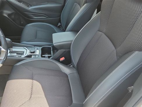 Used 2019 Subaru Forester Premium AWD/4WD image 23