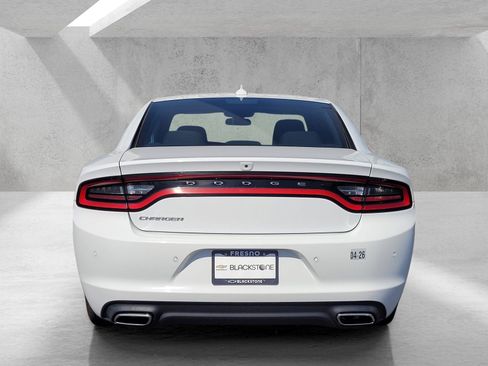 Used 2023 Dodge Charger SXT image 5