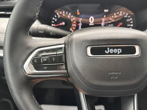 Used 2024 Jeep Compass Latitude AWD/4WD image 21