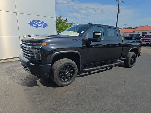 Used 2022 Chevrolet Silverado 2500 High Country w/ Z71 Off-Road Package AWD/4WD image 2