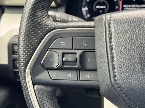 Used 2024 Toyota Tacoma TRD Off-Road AWD/4WD image 25