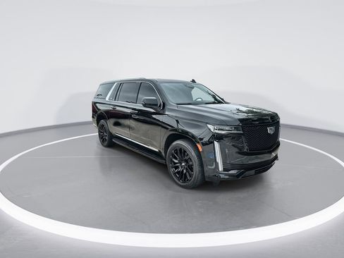 Used 2021 Cadillac Escalade ESV Premium Luxury w/ Performance Package AWD/4WD image 2