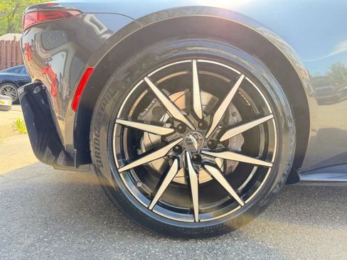 Used 2019 Aston Martin V8 Vantage Coupe RWD image 26