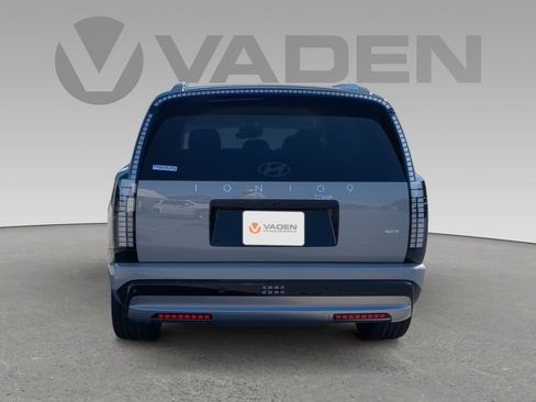 New 2026 Hyundai Ioniq 9 SEL image 24