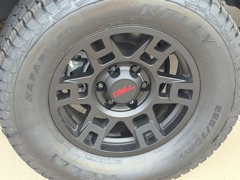 Used 2024 Toyota 4Runner TRD Pro AWD/4WD image 11