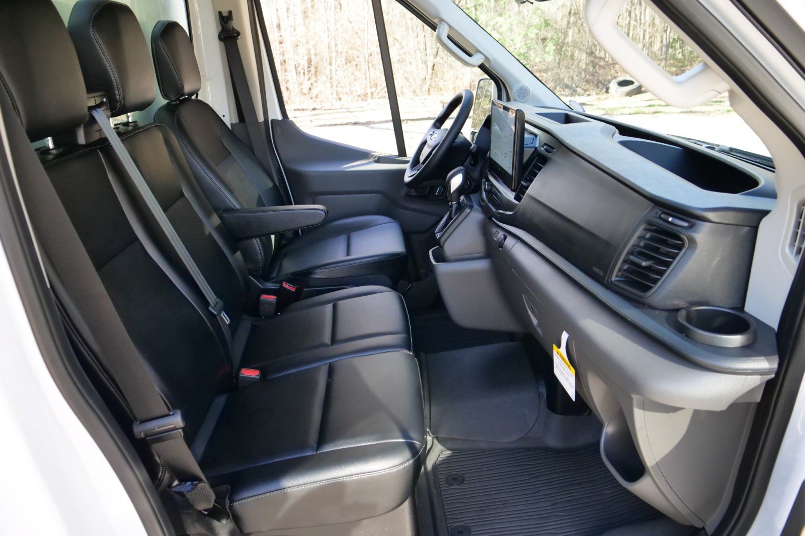 Used 2024 Ford Transit 350 AWD w/ Exterior Upgrade Package image 32