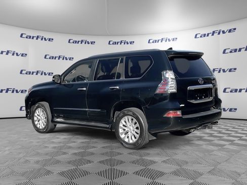 Used 2018 Lexus GX 460 image 3